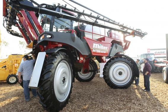 The Big Data bounty: U.S. startups challenge agribusiness giants