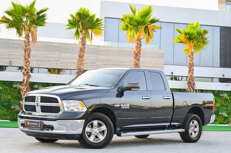 BLACK DODGE RAM PICKUP