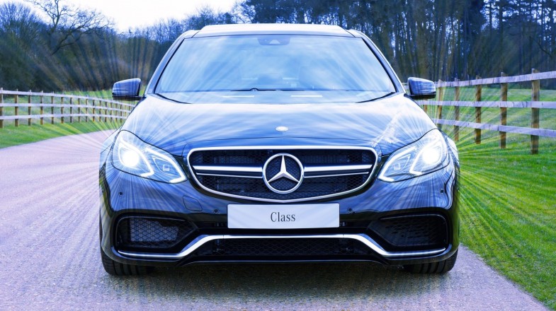 MERCEDES CAR TRANSPORT LUXURY AUTO
