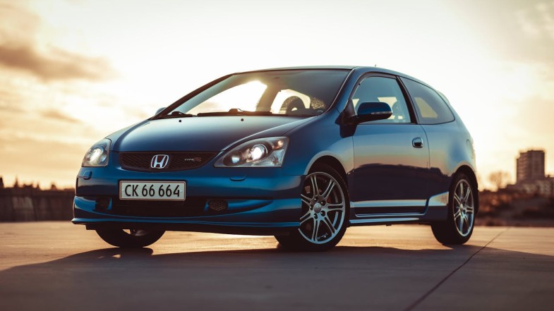 PARKED BLUE HONDA CAR