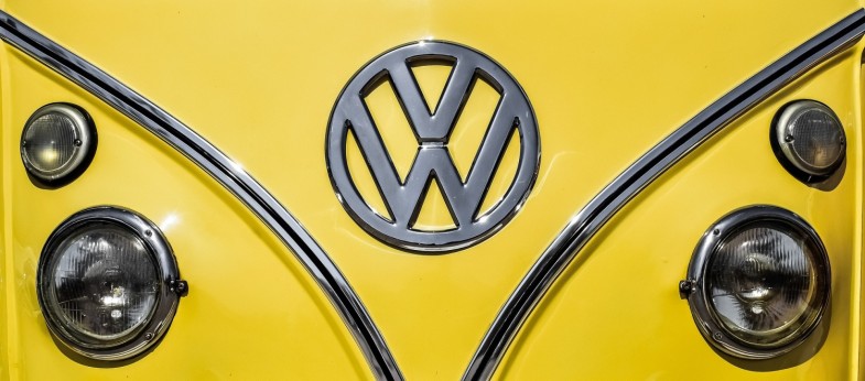 VOLKSWAGEN HEADLIGHTS CAR VEHICLE