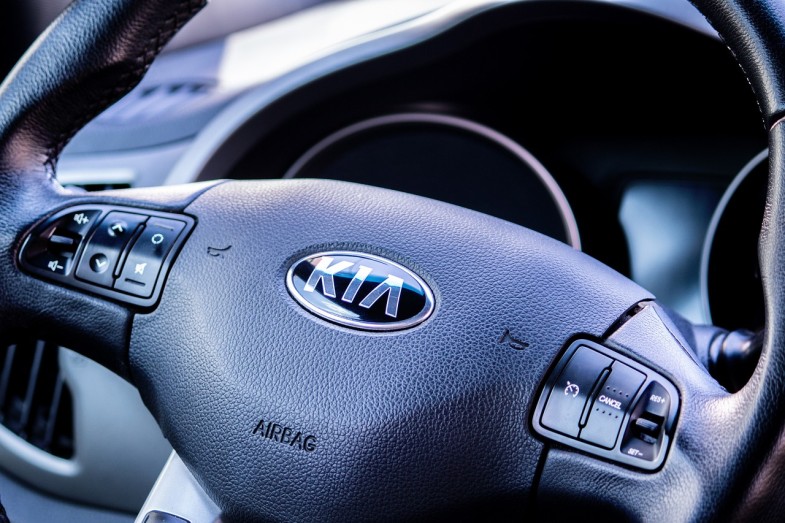 KIA CAR TRANSPORTATION
