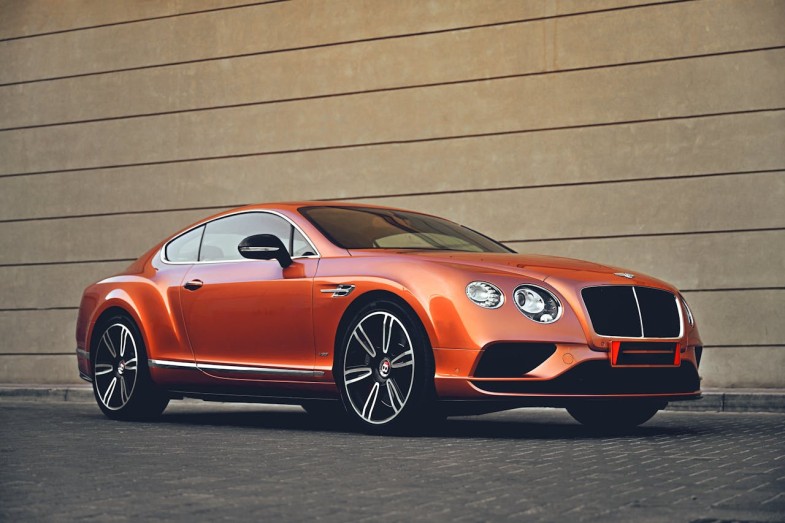 ORANGE BENTLEY CONTINENTAL GT