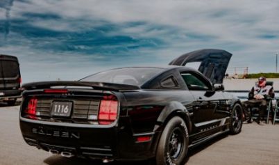 FORD MUSTANG SALEEN ON THE PARKING LOT