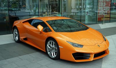 LAMBORGHINI SPORTS CAR LUXURY CAR