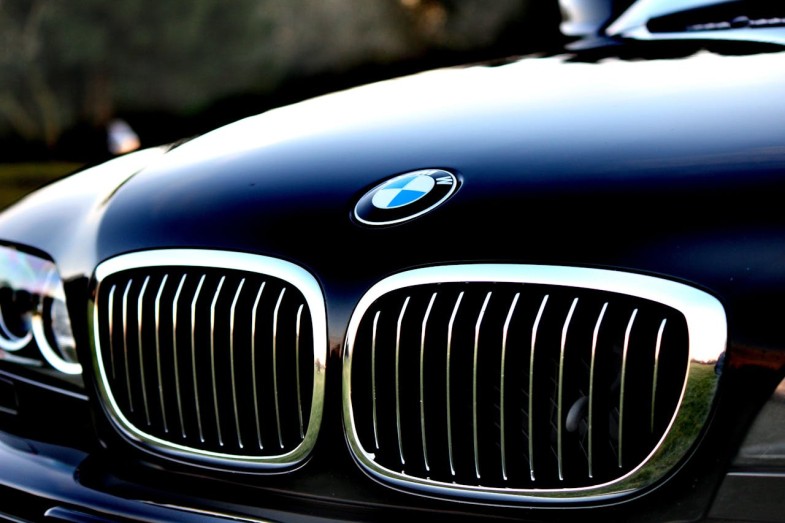 CHROME BMW GRILLE