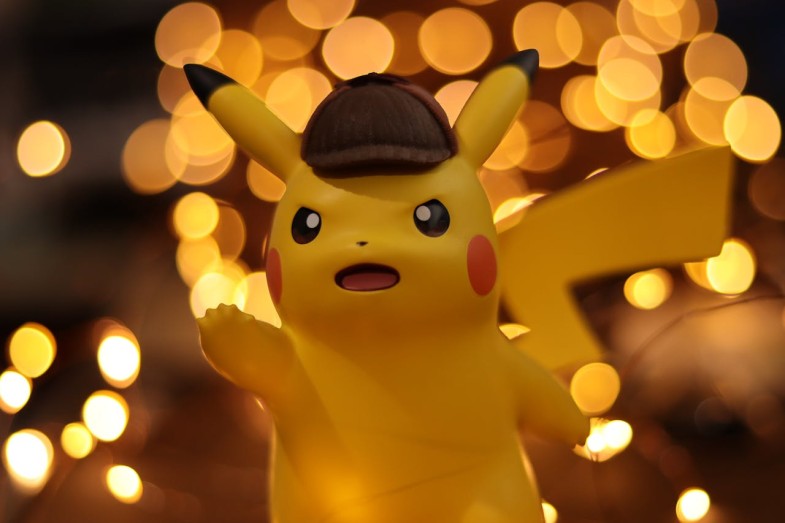 CLOSE -UP PHOTO OF POKEMON PIKACHU FIGURINE