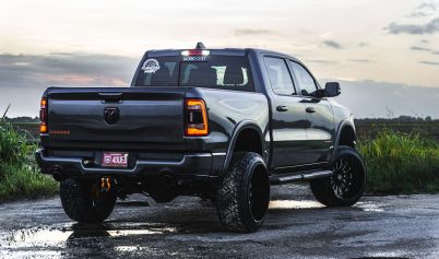 PICK RAM LARAMIE RAM PICKUP