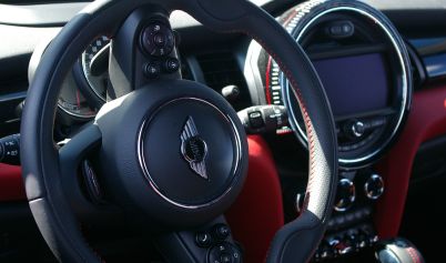 MINI COOPER STEERING WHEEL CAR