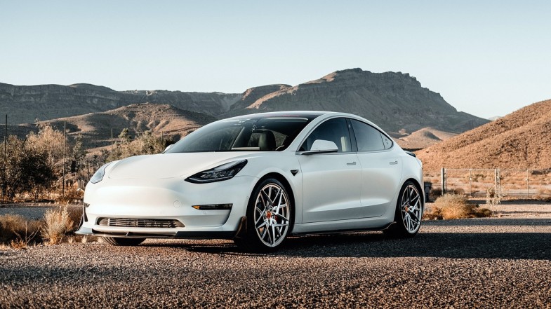 TESLA CAR ROAD WHITE CAR VEHICLE