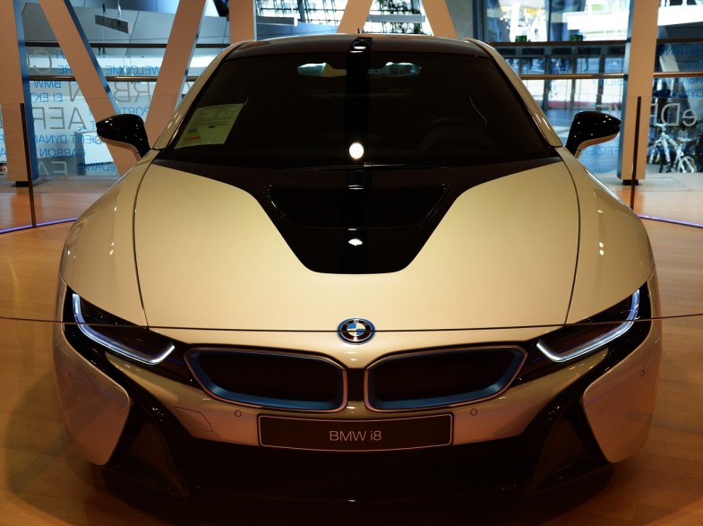 CAR BMW NEW WHITE BLACK