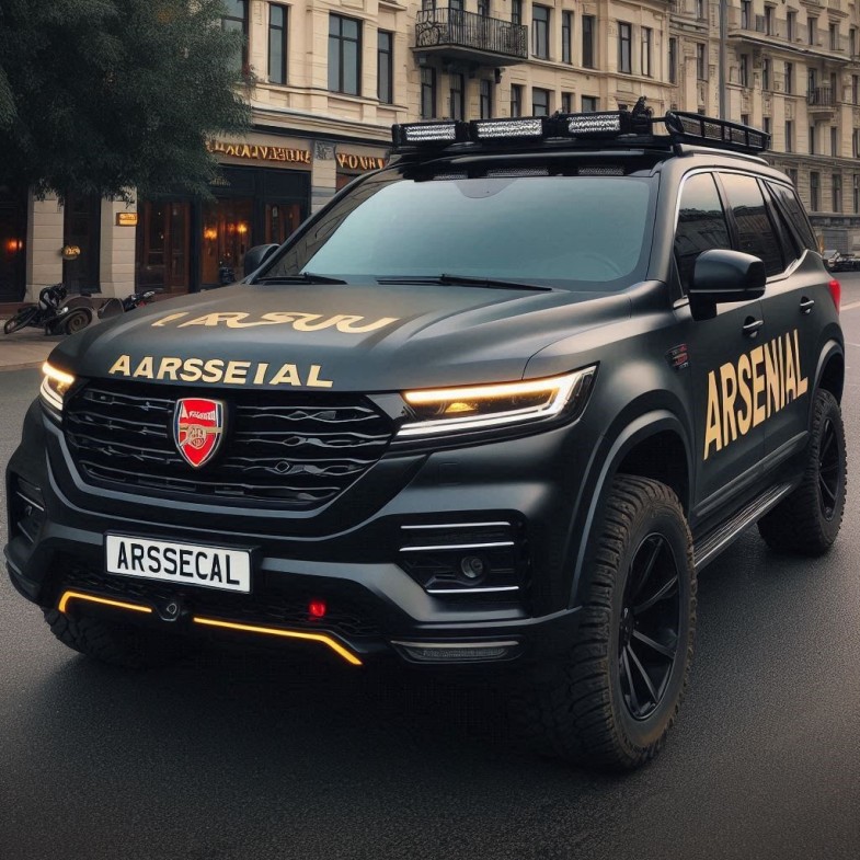 BLACK SUV WITH ARSENAL WRITTEN ON CAR PLATE