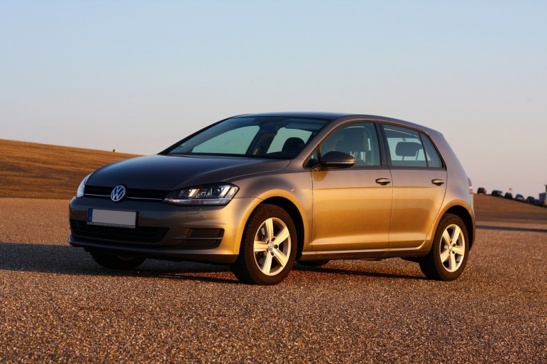 VW GOLF VOLKSWAGEN AUTOMOBILE