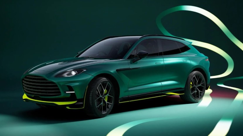 Aston Martin DBX707 AMR24 Edition