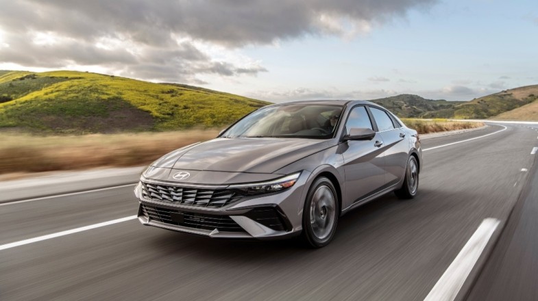 Hyundai Expands 2025 Elantra Lineup: Specs, Pricing Announced