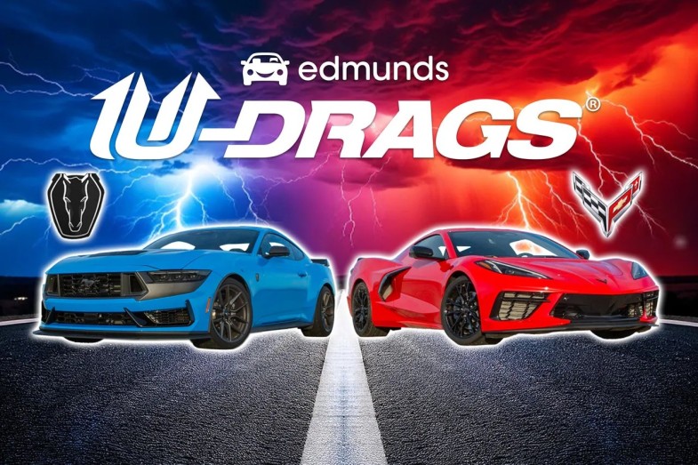Mustang Dark Horse and Corvette Stingray face off in U-Drags