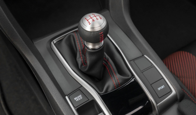 Reasons to Buy A Manual Driving Car in 2024