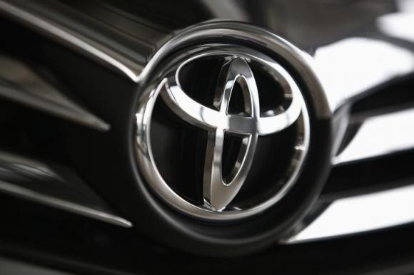 Toyota recalls 247,000 vehicles in U.S. over Takata air bag issue