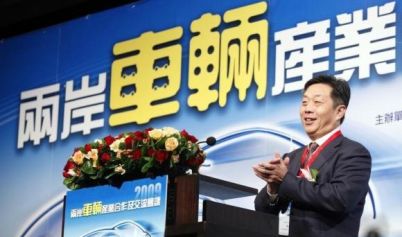 China's auto market growth may halve to 7 percent this year: industry body head