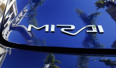 Toyota aims to replicate Prius success with fuel cell Mirai