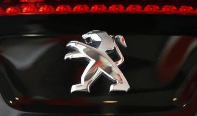 Peugeot plans to cut 3,450 French jobs in 2015: sources