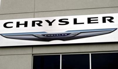 U.S. regulator to Chrysler's Marchionne: get act in gear on Jeep recall