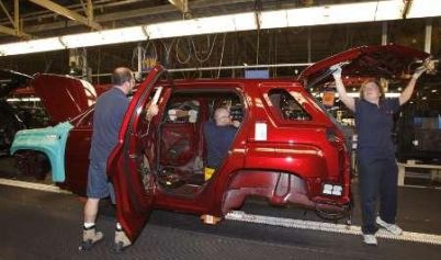 GM sees first European profit in 2016 after years of losses