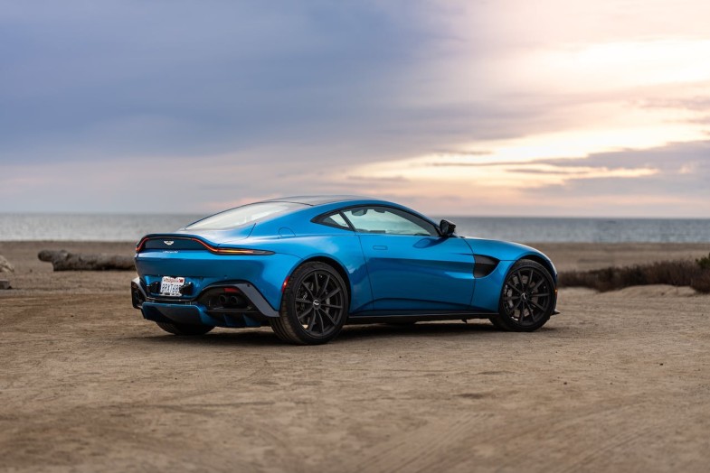 BLUE SPORTS CAR