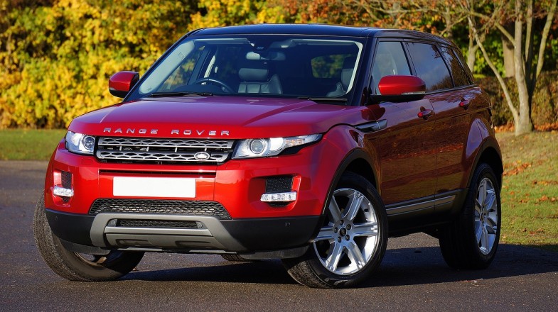 RANGE ROVER CAR