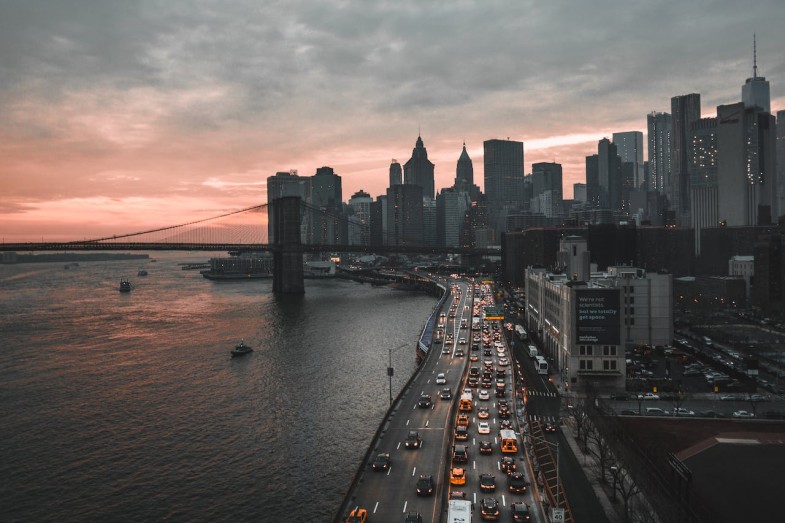 BIRDS EYE VIEW OF CITY DURING DAWN