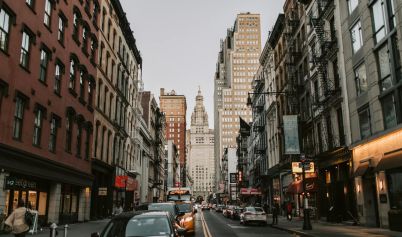CARS, CITY STREET IN NEW YORK