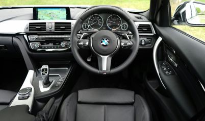 BLACK BMW VEHICLE INTERIOR