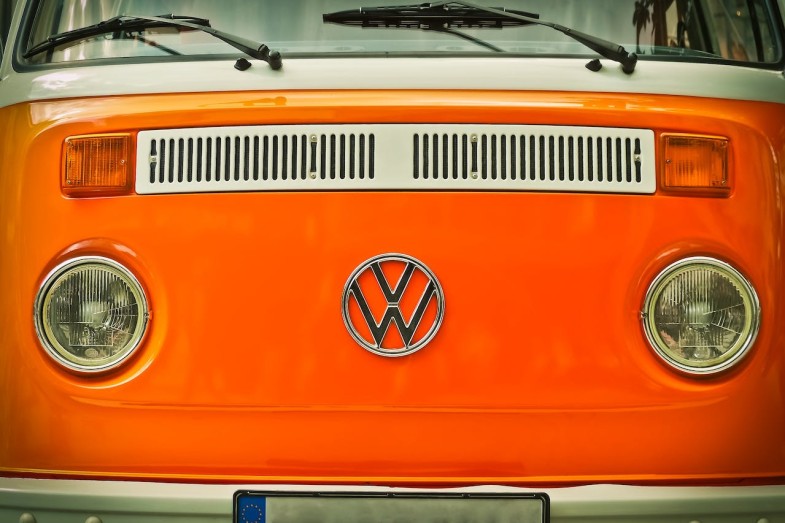 ORANGE VOLKSWAGEN BEATLE VAN