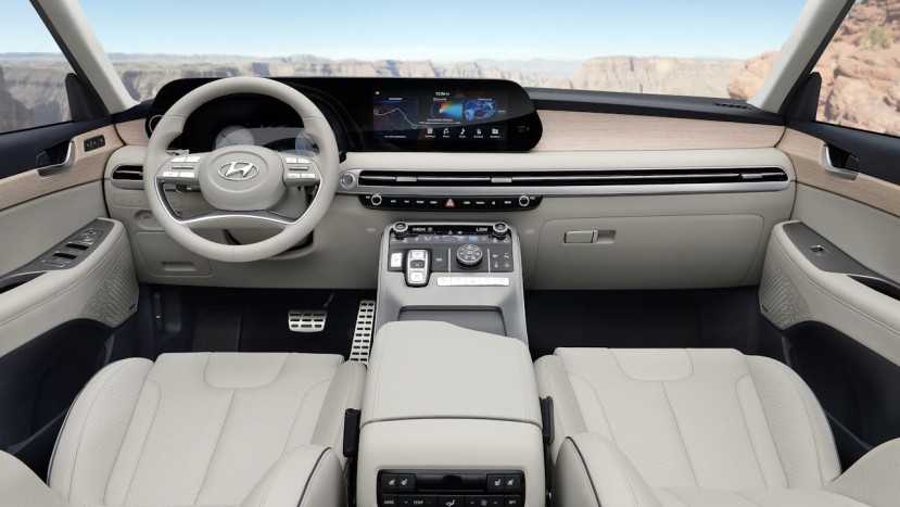 INTERIOR OF HYUNDAI PALISADE
